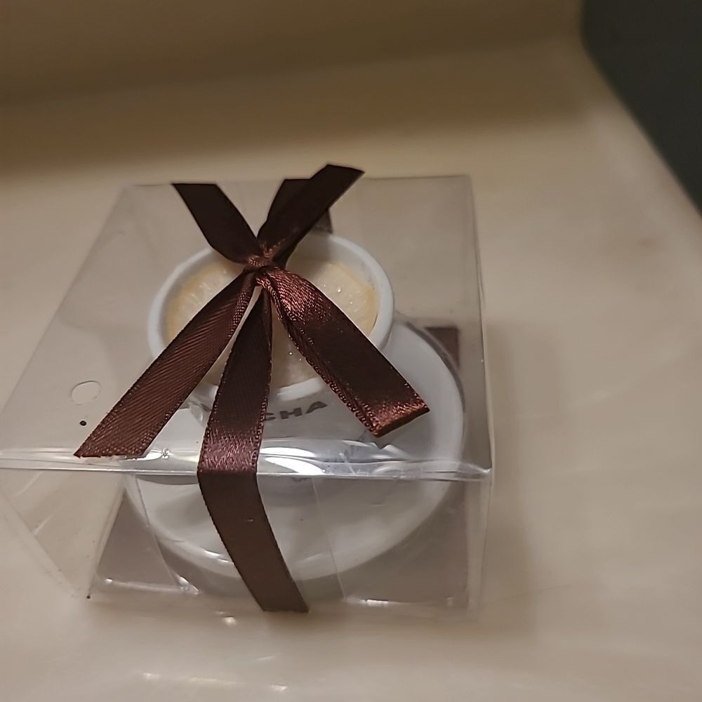 Miniature Coffe Cup Candle - Picture 4 of 6